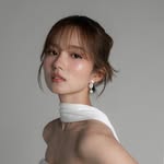 Amber Tang 鄧卓殷 