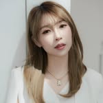 Venus Ng 